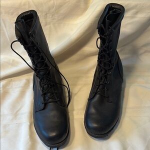 Black Lace-Up Combat Boots size 11W